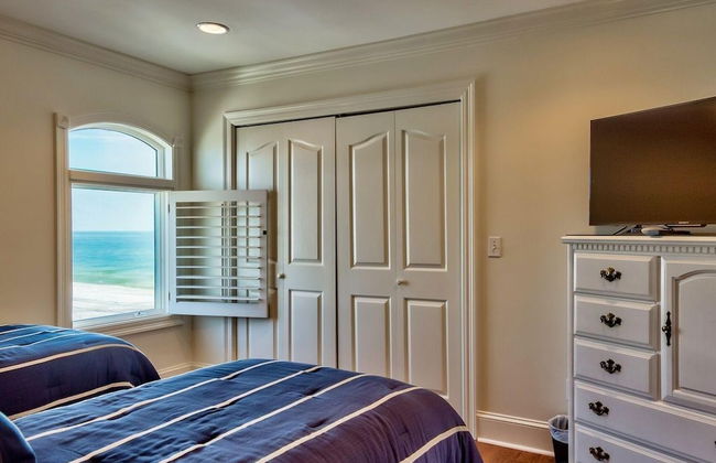 Stunning Views! 9BR Gulf Front Home, Pool, Elevator, Pool Table - Foto 10