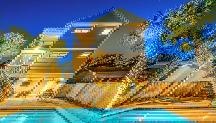 Foto 1 - Large Private Pool & Short Walk to Beach! Outdoor Tv!!