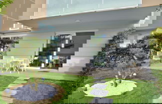 Foto 1 - Charming Studio Apartment With Garden View