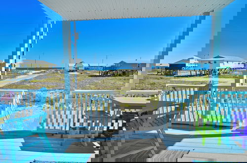 Foto 24 - A Wave From it All - 3BR Beachside Coastal Retreat