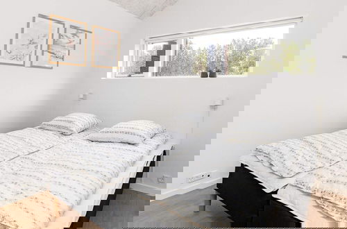 Photo 3 - 10 Person Holiday Home in Jerup