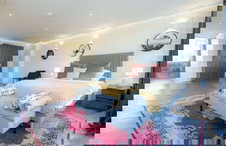 Foto 1 - Discover The Underworld Five Bedroom by Belvilla