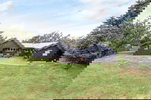 Foto 45 - 8 Person Holiday Home in Lokken