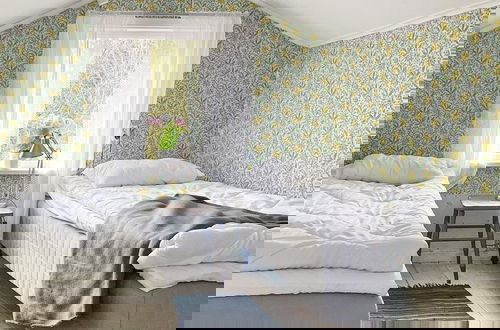 Foto 2 - 8 Person Holiday Home in Hestra-by Traum