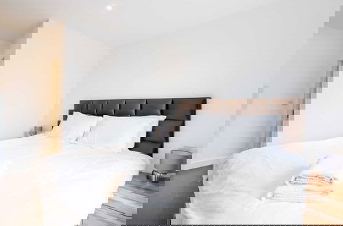 Foto 2 - Beautiful 2-bed Apartment in London