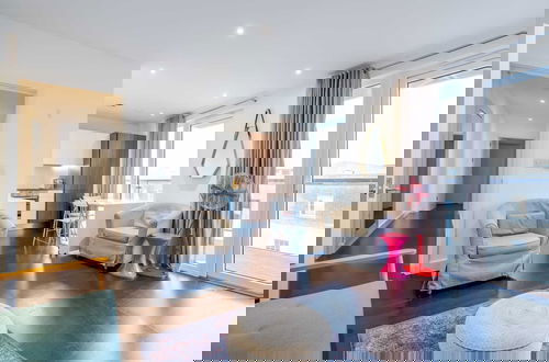 Foto 11 - Beautiful 2-bed Apartment in London
