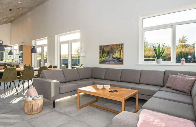 18 Person Holiday Home in Grenaa - Foto 12