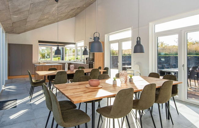 18 Person Holiday Home in Grenaa - Foto 26