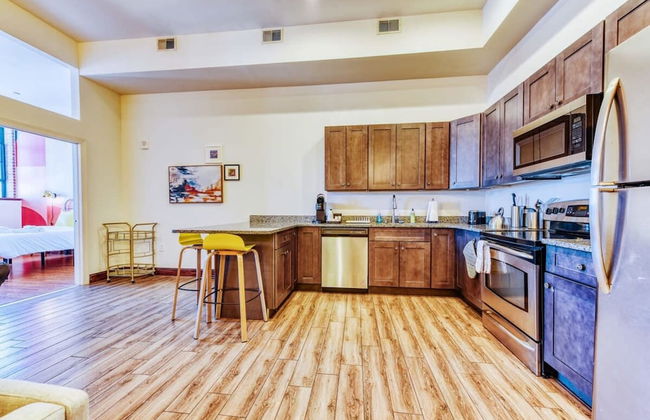 Sosuite 2BR Apt w W/d, Gym, On-site Restaurant - Foto 41