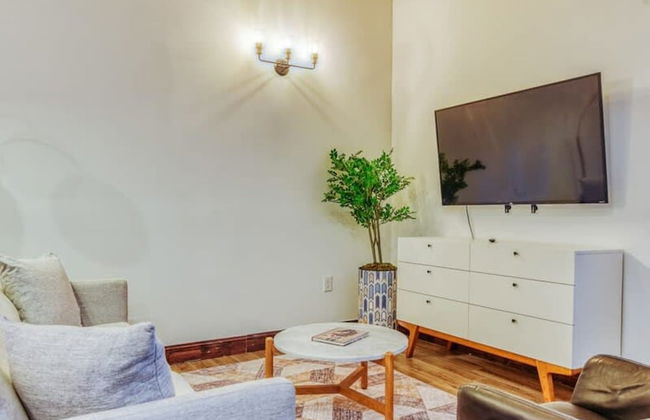 Sosuite 2BR Apt w W/d, Gym, On-site Restaurant - Foto 14