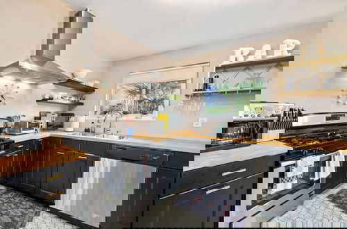 Foto 22 - Casita Cerritos - NEW - Luxurious Modern Retreat in Palm Springs