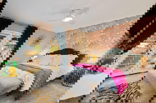Foto 3 - Casita Cerritos - NEW - Luxurious Modern Retreat in Palm Springs