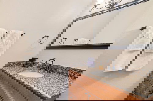 Foto 10 - Casita Cerritos - NEW - Luxurious Modern Retreat in Palm Springs