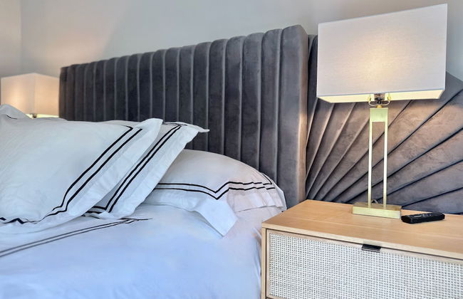 The Josephine Villa by Luxe PGH - Photo 3