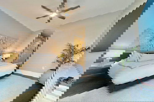 Photo 17 - The Josephine Villa by Luxe PGH