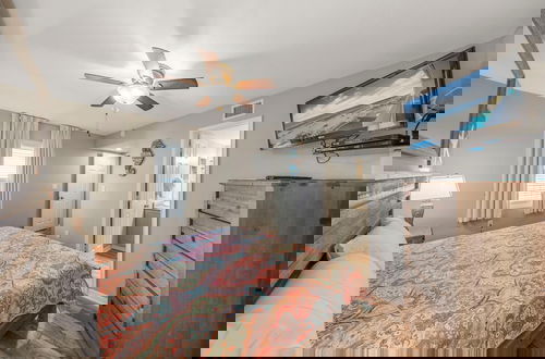 Photo 2 - Ocean House 2604