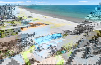 Foto 1 - ~warm Sands~ Fantastic Gulf Front Duplex! 3 Bedroom Home by RedAwning