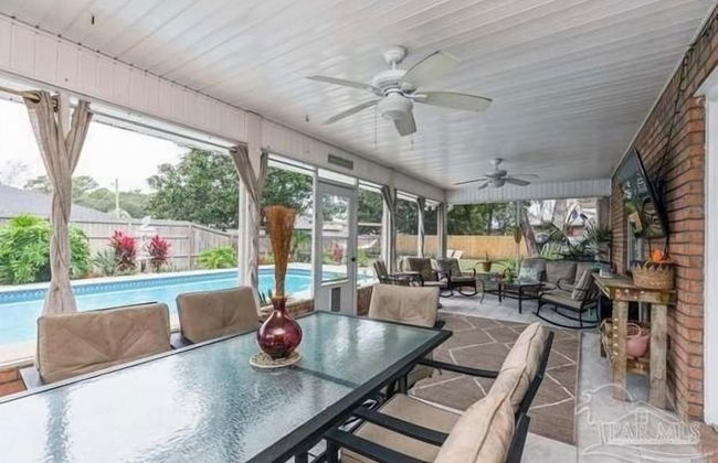 Coastal Retreat 3 Bedroom Home by RedAwning - Foto 8