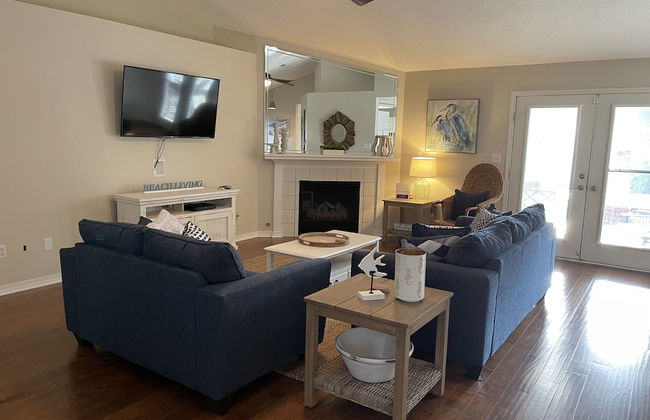 Coastal Retreat 3 Bedroom Home by RedAwning - Foto 9