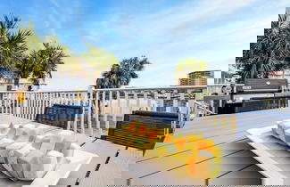 Photo 3 - Harborside by Avantstay Expansive Destin Retreat