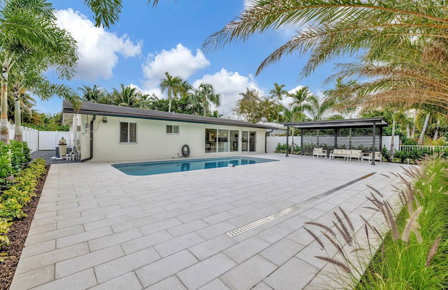 Waterfront Oasis w/ Enclosed Pool! - Foto 23