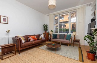 Photo 1 - Spacious and Bright 2 Bedroom Flat in Kentish Town