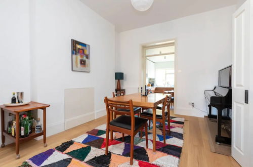 Photo 20 - Spacious and Bright 2 Bedroom Flat in Kentish Town