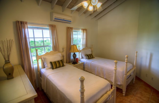 Grace Bay Beach Ocean Villas - Photo 15