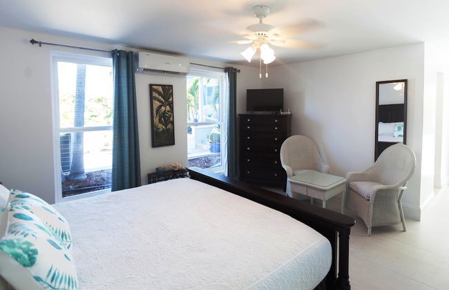 Grace Bay Beach Ocean Villas - Photo 36