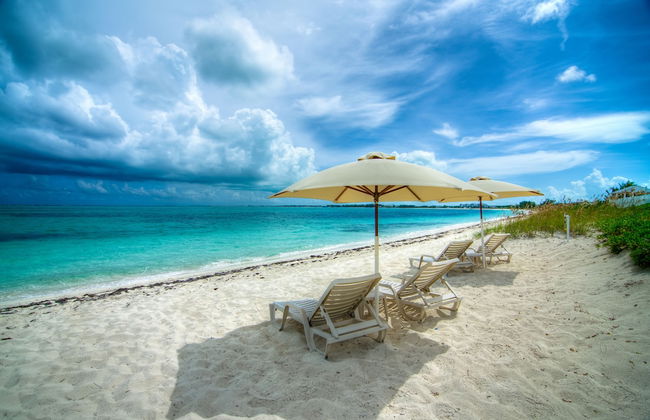 Grace Bay Beach Ocean Villas - Photo 1