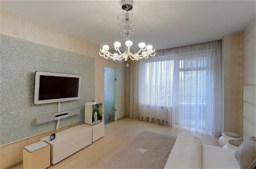 Foto 3 - Royal Apartment Literaturnaya 1a