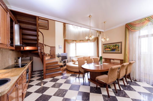 Foto 42 - Penthouse Voykovskaya. 2 levels. 6 rooms. 330 sqm