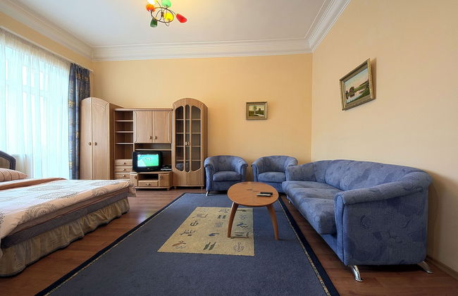 Olga Apartments on Maidan Nezalezhnosti - Photo 2