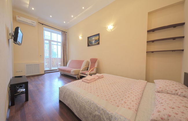 Olga Apartments on Maidan Nezalezhnosti - Photo 20