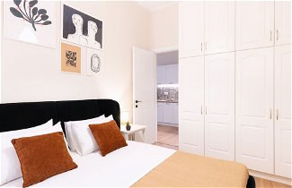 Photo 2 - Casa Moderna - Two Bedroom Apartment