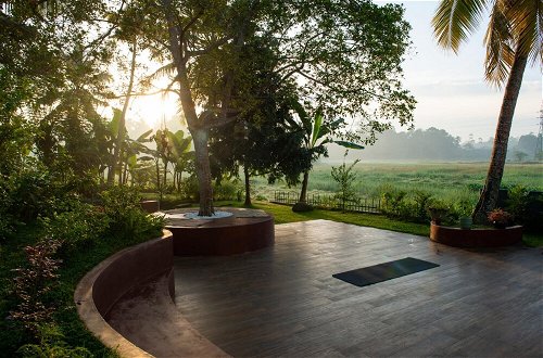 Photo 32 - Romantic Honeymoon Villa Overlooking Rice Fields