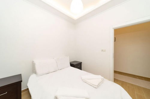 Photo 11 - Cozy Apartment Near Konyaalti Beach in Antalya