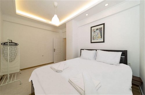 Foto 8 - Cozy Apartment Near Konyaalti Beach in Antalya