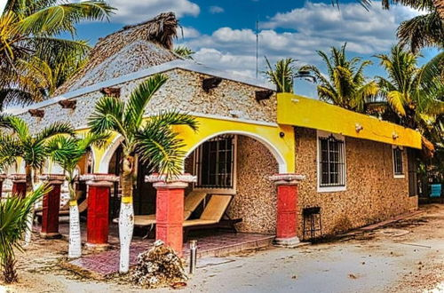 Photo 36 - Hacienda Antigua Villa, 50m From Sandy Beach