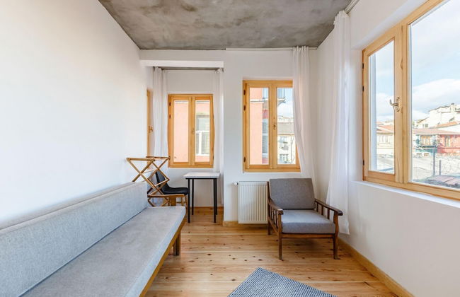 Cozy Apartment in the Old City of Istanbul - Photo 25