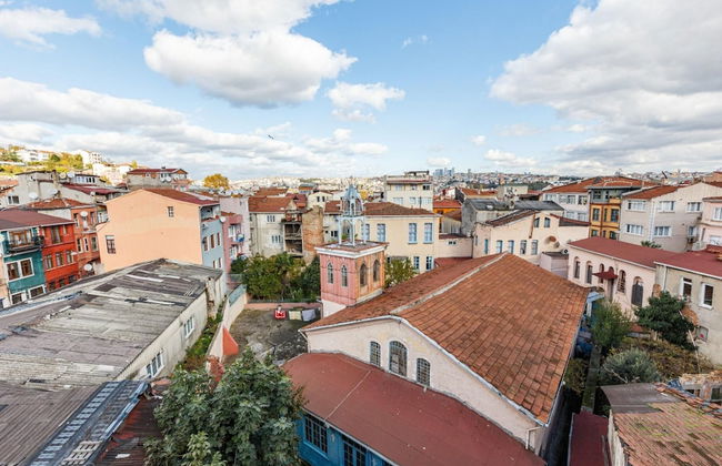 Cozy Apartment in the Old City of Istanbul - Photo 5