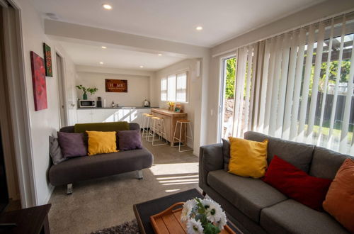 Photo 5 - Centrally Located 1 Bedroom Apartment in Auckland