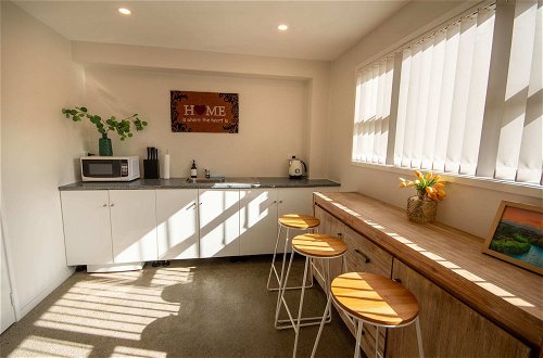 Photo 4 - Centrally Located 1 Bedroom Apartment in Auckland