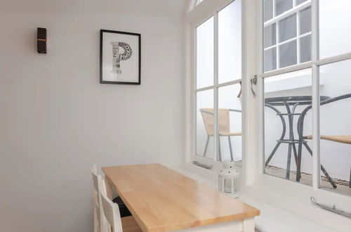 Photo 22 - Spacious and Modern Apartment in Pimlico