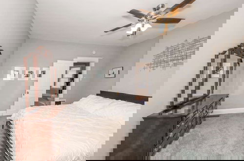 Photo 6 - Suites on Main 2