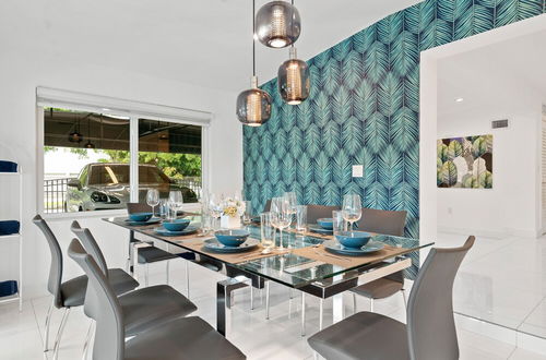 Photo 20 - Wonderful 5BR House At Brickell Miami