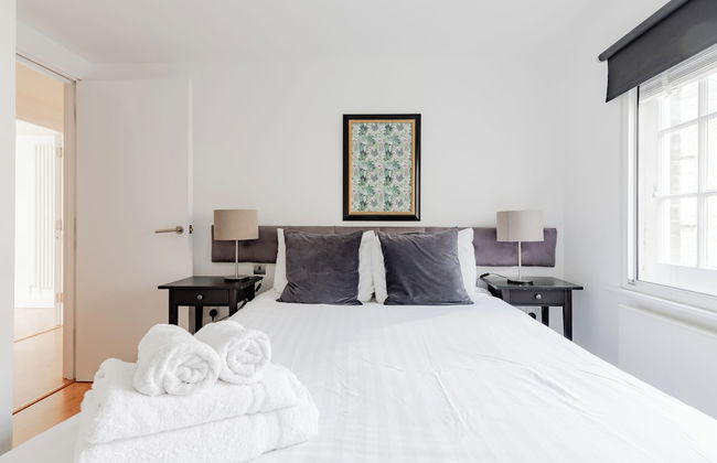 Covent Garden by Excel Apartments - Photo 20
