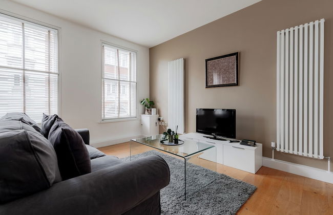 Covent Garden by Excel Apartments - Photo 7