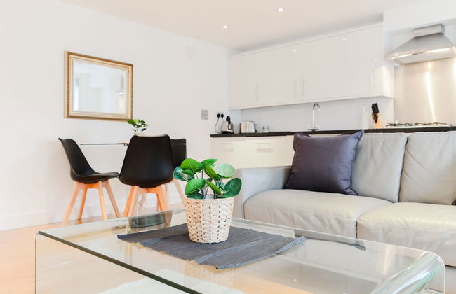 Covent Garden by Excel Apartments - Photo 1