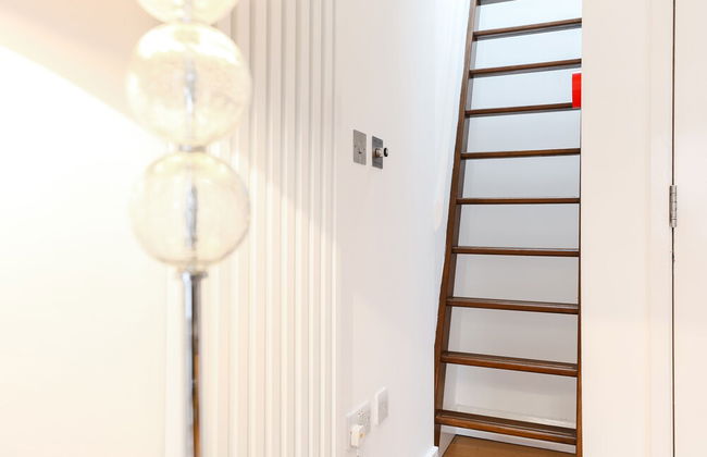 Covent Garden by Excel Apartments - Photo 35